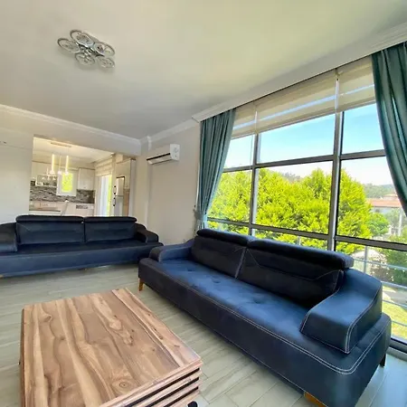 דירה Korfez Life