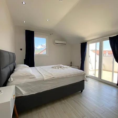 Holiday home Korfez Life *