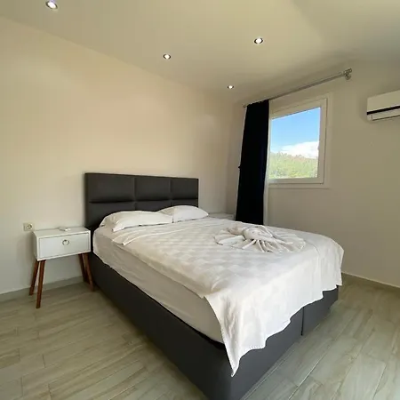 Apartament Korfez Life *