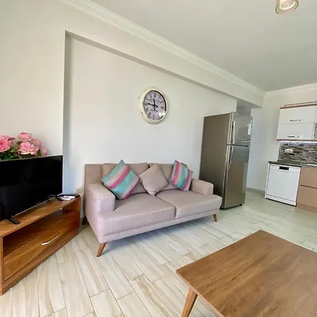 Korfez Life Apartament *