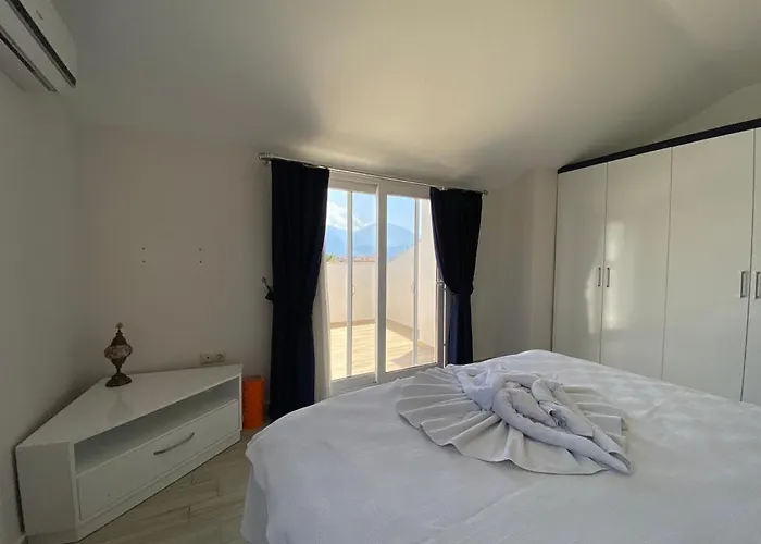 Korfez Life アパート