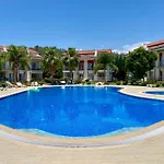 Apartament Korfez Life *